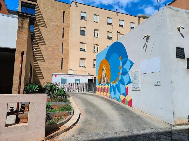 Tragedia a Trapani: bimbo di 10 anni muore dopo caduta dal balcone