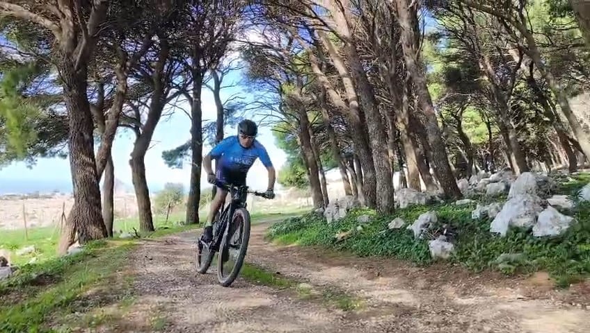 MTB, successo per la Granfondo a Custonaci: il percorso si snoda nel Parco Ciclistico Monte Cofano (VIDEO)