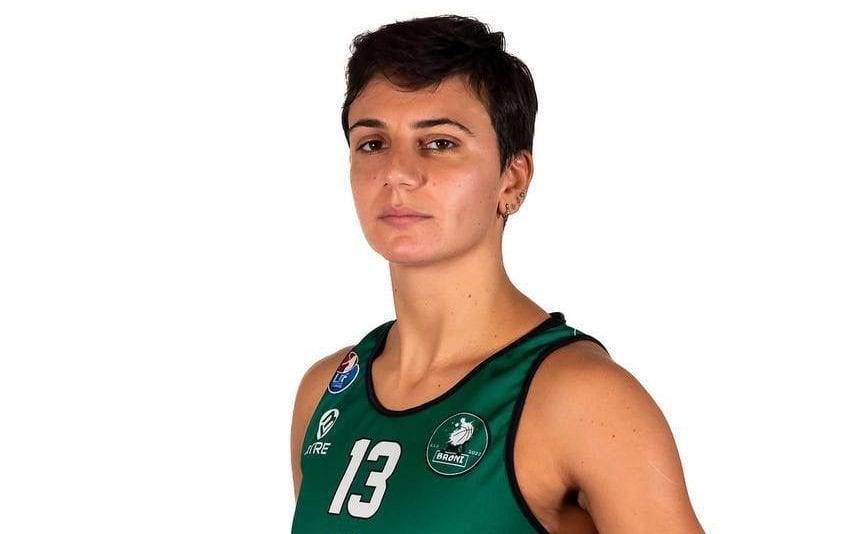 Francesca Russo è una nuova giocatrice della Golfobasket. Lea Hajdin rescinde