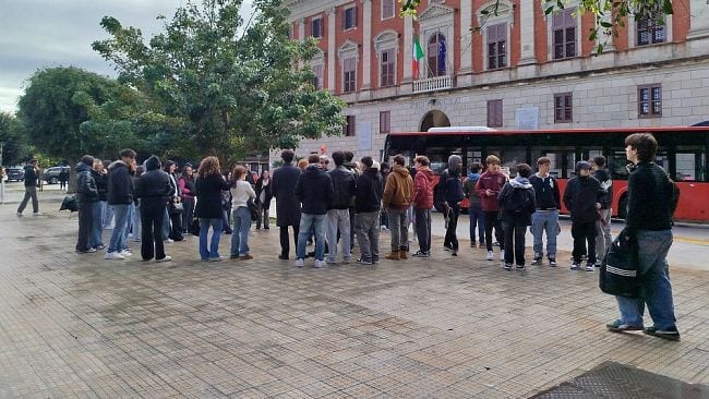 Sciopero degli studenti a Trapani, mancano gli impianti sportivi