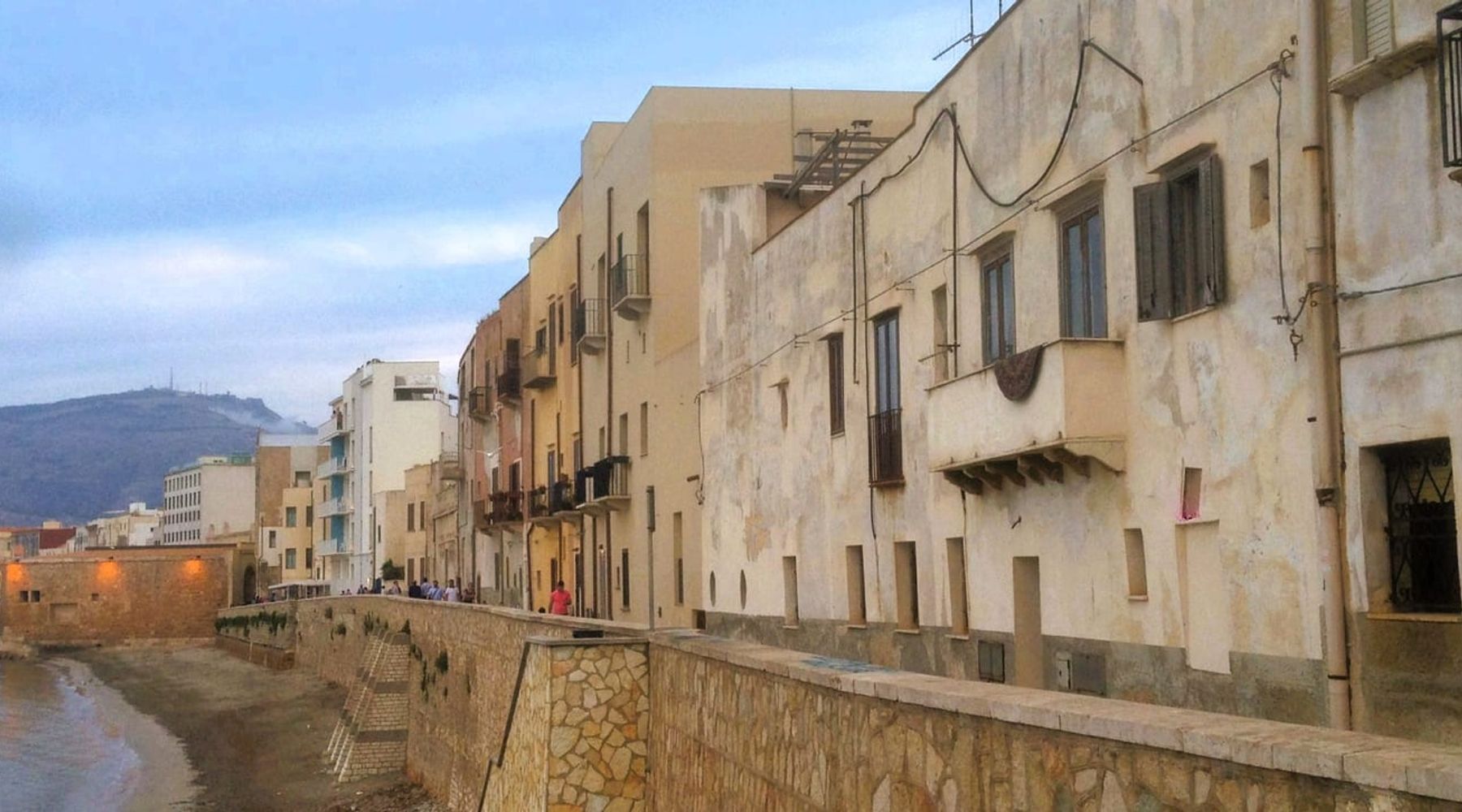 Trapani, al via i lavori per la barriera soffolta alle Mura di Tramontana