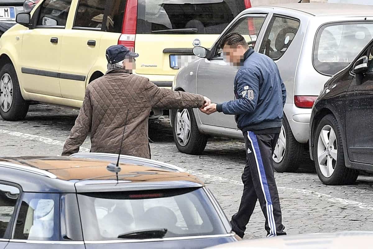 Marsala, parcheggiatore abusivo recidivo: scatta il Daspo urbano