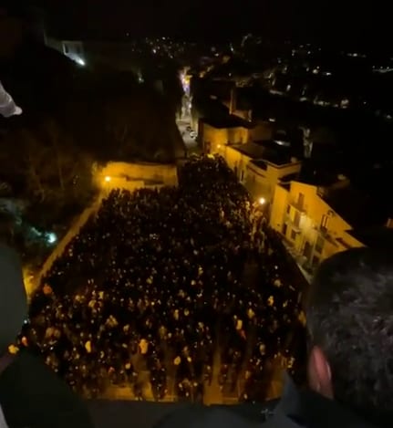Calatafimi, il suono delle campane rompe l’attesa: dopo 14 anni torna la Festa del SS. Crocifisso (VIDEO)