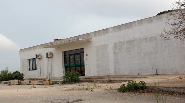 Petrosino. Asilo nido “Franca Rame” chiuso da mesi e genitori arrabbiati