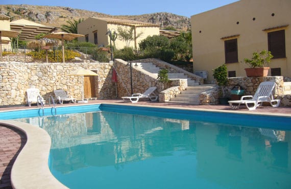 Castellammare del Golfo. Residence Grotticelli, cassazione annulla confisca