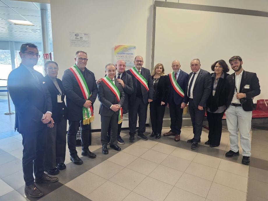 San Giuseppe Jato celebra 25 anni del Parlamento della legalità, targa al Falcone Borsellino