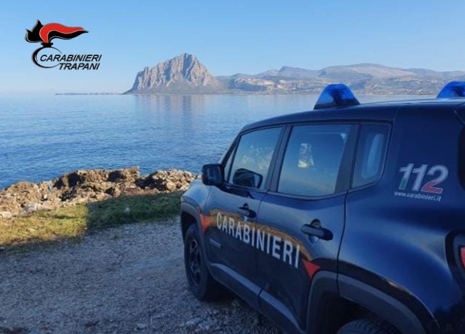 Minorenne sorpreso a spacciare di notte, arresto dei Carabinieri a Trapani