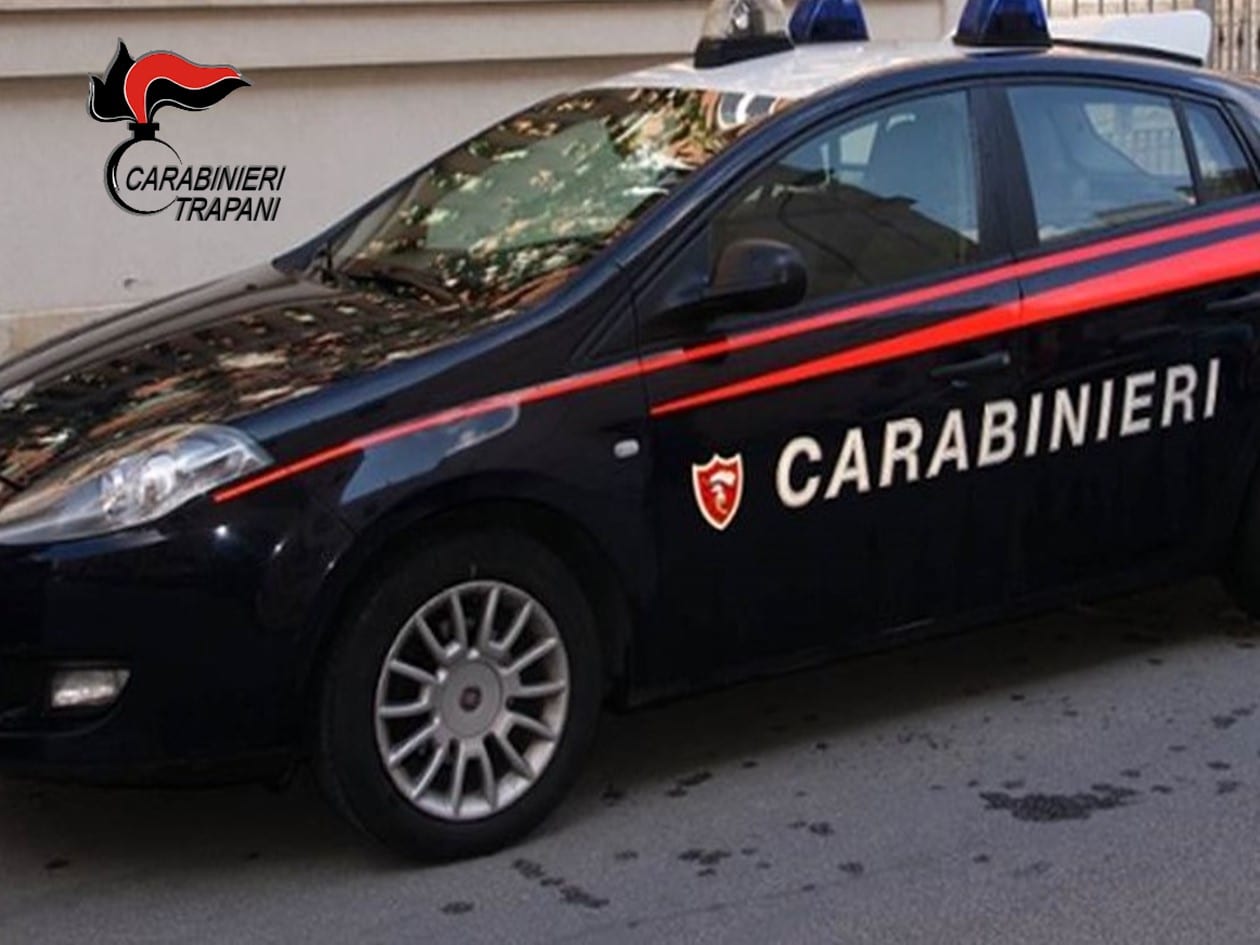 Violenze in famiglia a Salaparuta, uomo di 49 anni denunciato dai carabinieri
