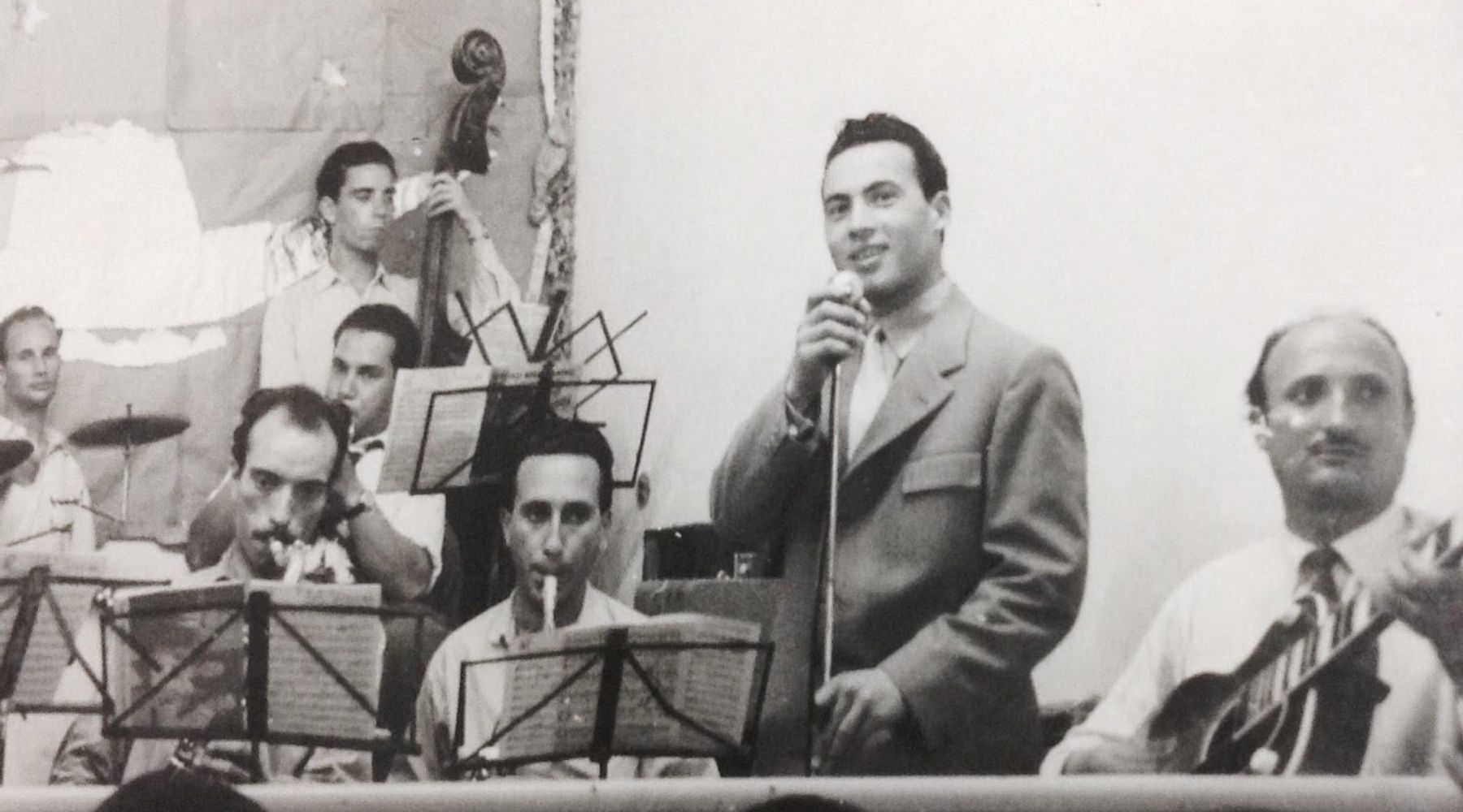 Morto l’alcamese Nino Panicello, cantante della mitica Orchestra Azzurra