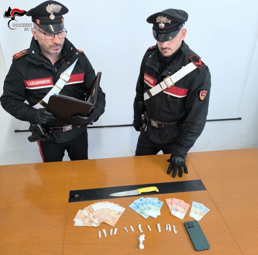 Due arresti a Misilmeri per droga, resistenza e tentato occultamento