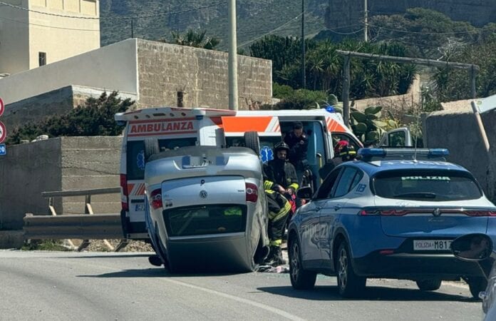 Auto si ribalta a San Cusumano, anziana ferita: paura a Erice Casa Santa