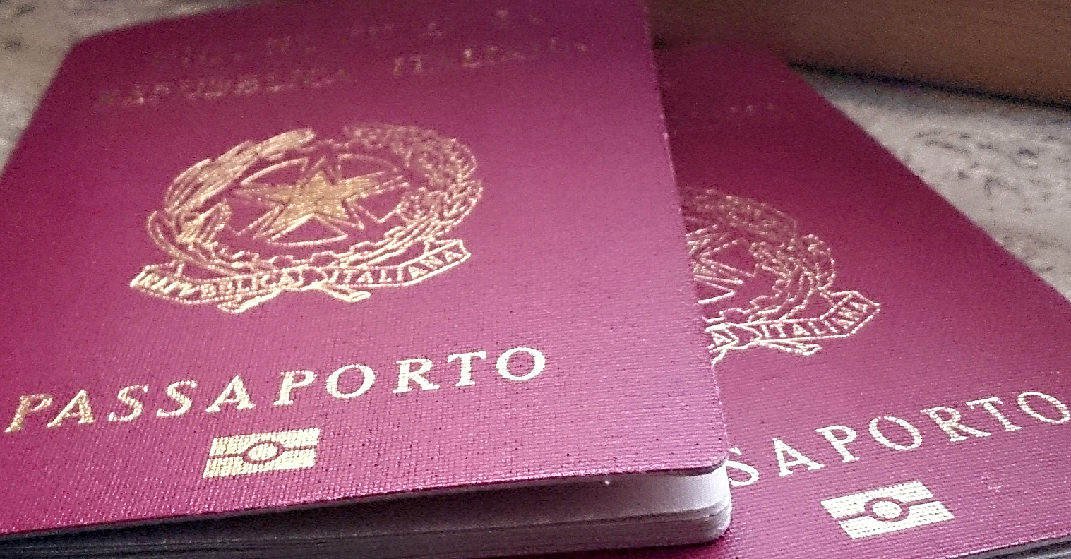 Un falsario pentito inchioda un funzionario del Viminale a Palermo, sospeso per un anno