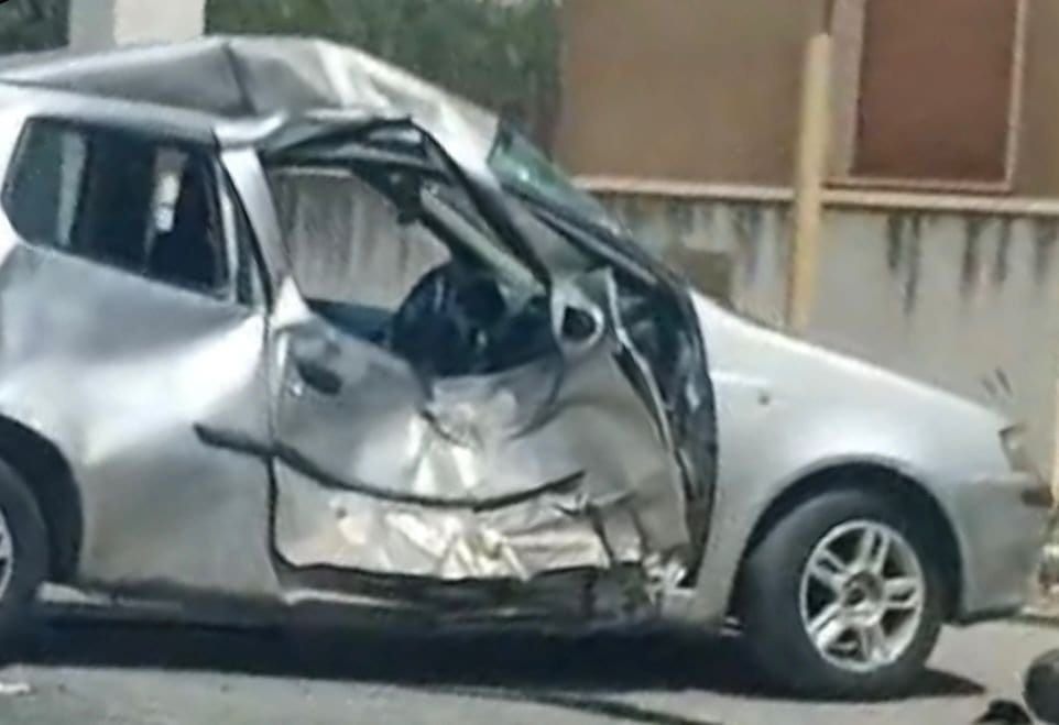 Marsala, schianto tra moto e auto: centauro grave in ospedale