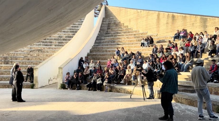 Gibellina, i battiti del cuore risuonano sul Cretto di Burri