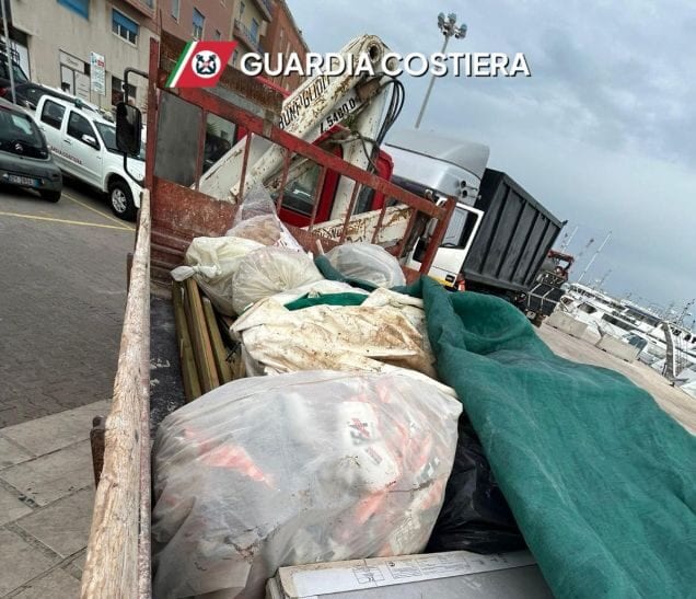 Trapani, trasporto illecito di rifiuti al porto: multa da 3.200 euro