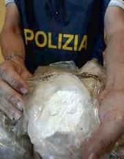 Maxi sequestro di droga a Marsala: oltre 4 chili tra cocaina ed eroina, arrestata una donna