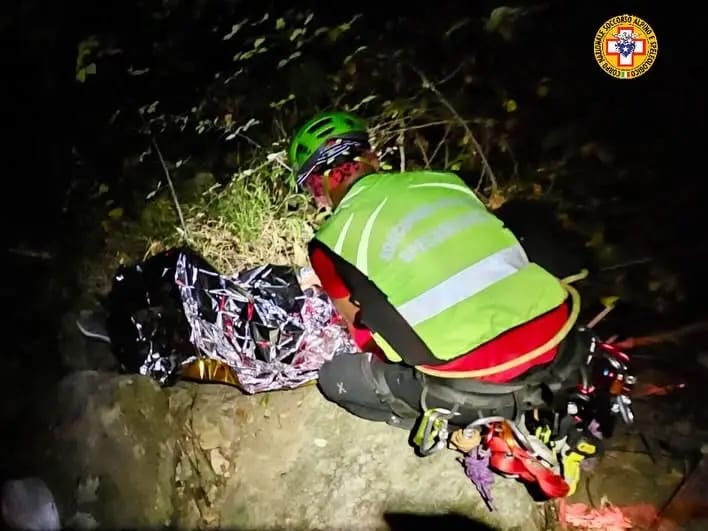 Anziano disperso e precipitato in un dirupo a Castelbuono, salvato