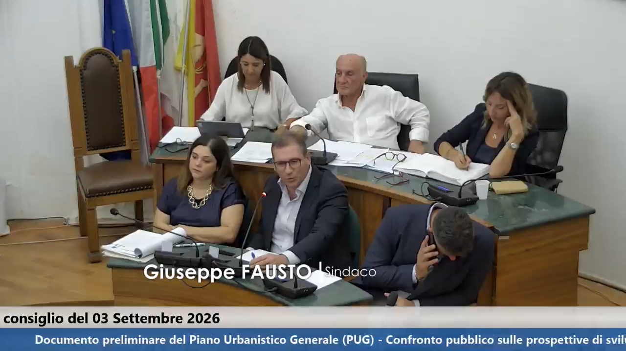 Castellammare, il Pug divide il Consiglio già ai preliminari: ‘Serve una visione per il futuro’