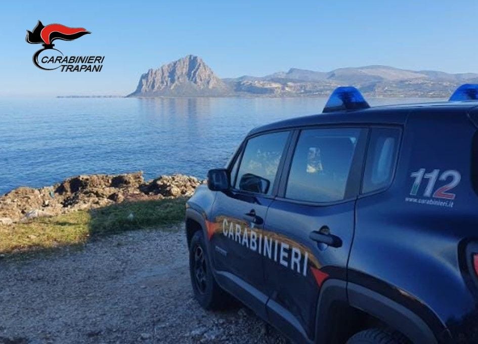 Valderice, non si ferma all’alt e fugge: arrestato un 27enne