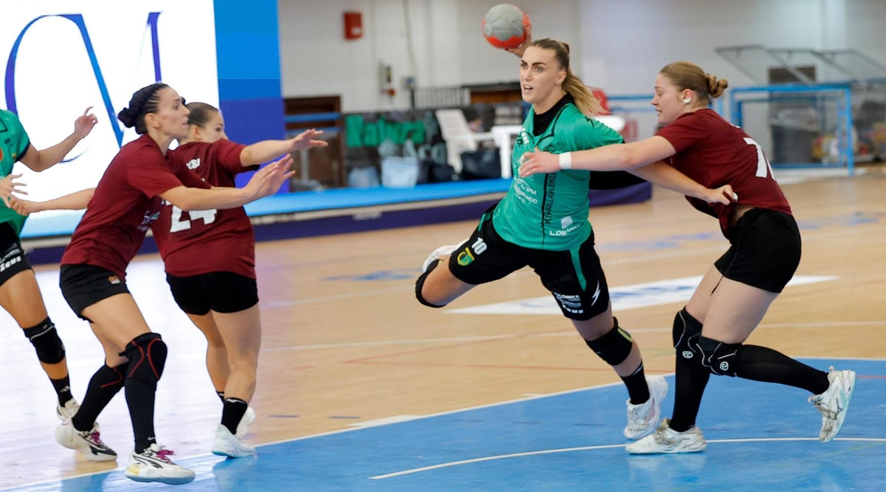 Risultato scontato. L’ AC Life Style Erice non concede scampo all’Handball Trapani