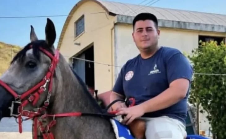 Non ce l'ha fatta Ismaele, morto a 17 anni dopo una caduta da cavallo