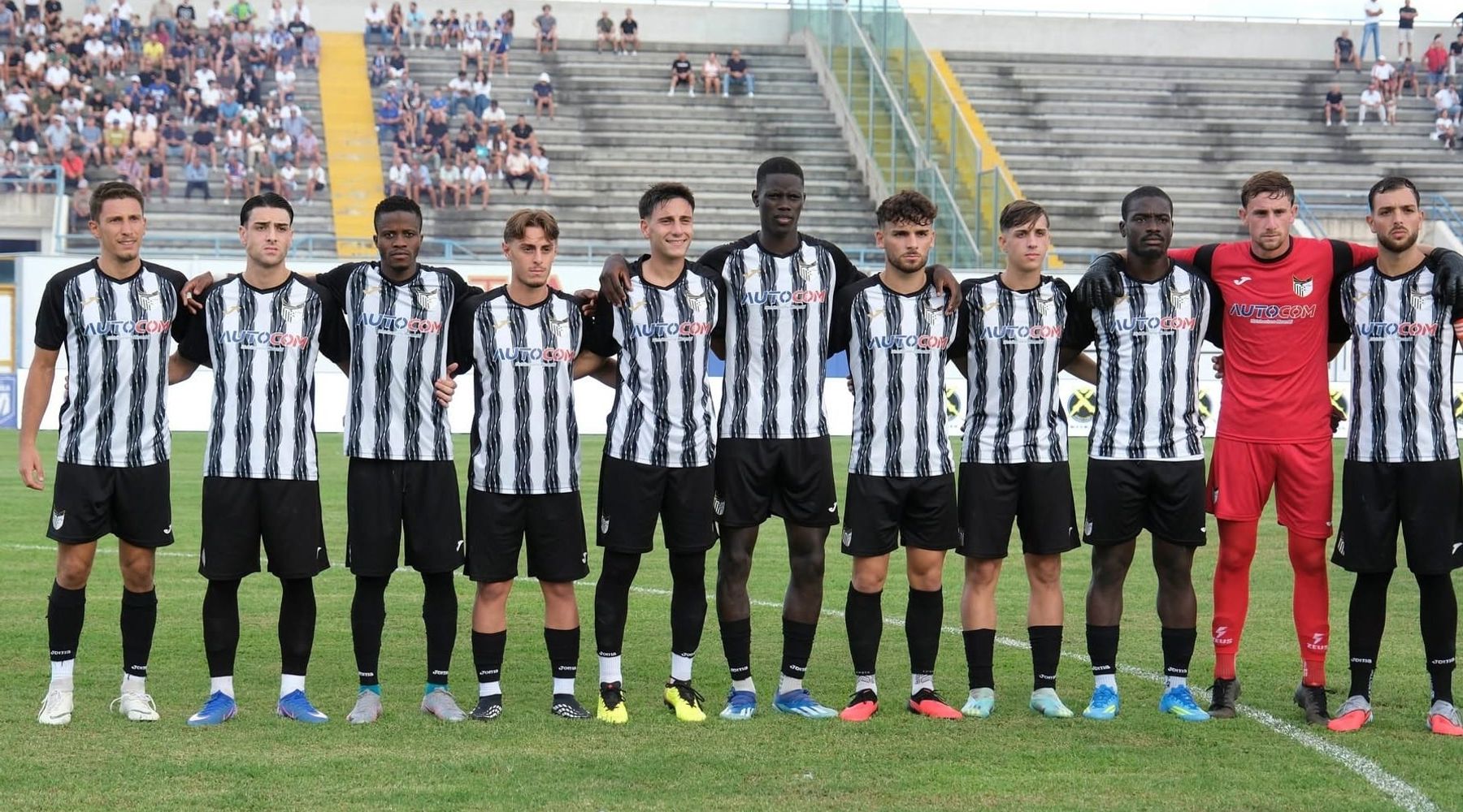 Calcio: in Eccellenza Castellammare e Montelepre in vetta, l'Alcamo strapazza il Lascari. Primo turno in Promozione