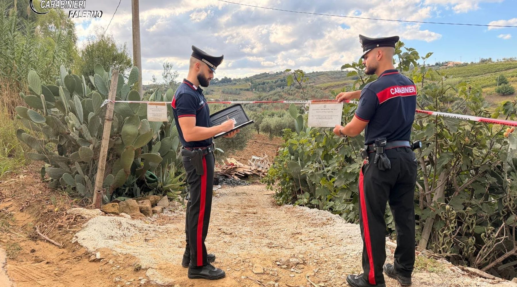 San Giuseppe Jato, bruciano rifiuti plastici e legnosi: due arresti