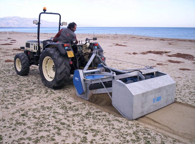 Castellammare del Golfo-Pulizia spiagge, operazioni già partite