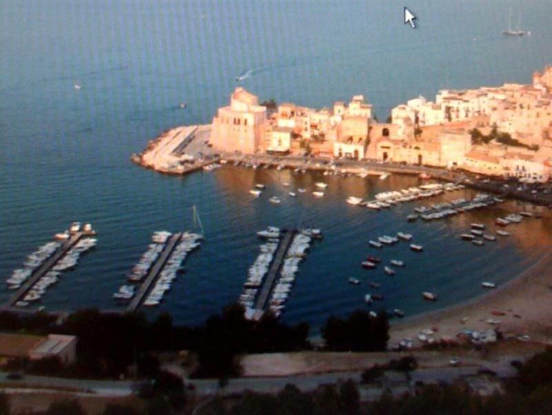 Castellammare del Golfo: Anomalie nell’installazione di pontili