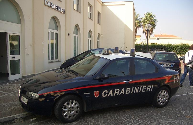 C/mmare del Golfo: tentata estorsione, rumena in manette