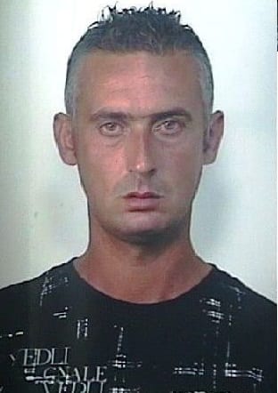 Trapani, due tentativi di rapina in 15 minuti: arrestato