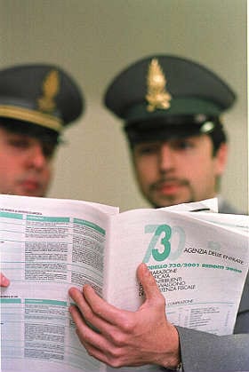 Alcamo: tributi, evasori e morosi un “esercito”