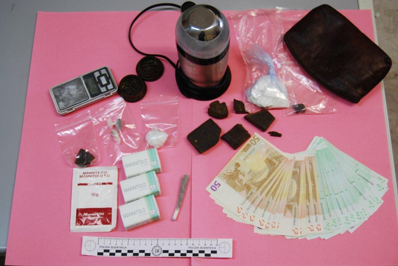 Trapani, operazione antidroga: due arresti e una segnalazione