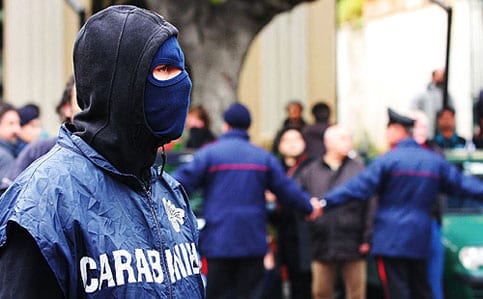 Blitz antimafia, arrestati 15 fiancheggiatori di Messina Denaro