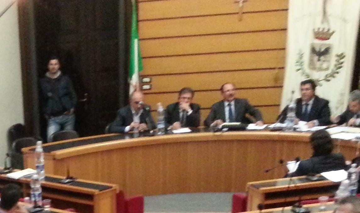 Alcamo: assestamento bilancio, scricchiola maggioranza e tutto rinviato