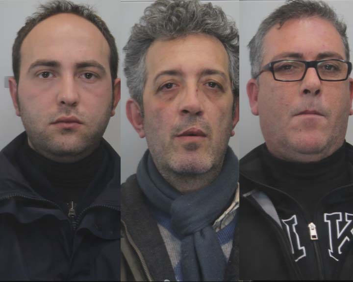 Marsala: tre arresti in flagranza di reato, il "palo" era una guardia giurata