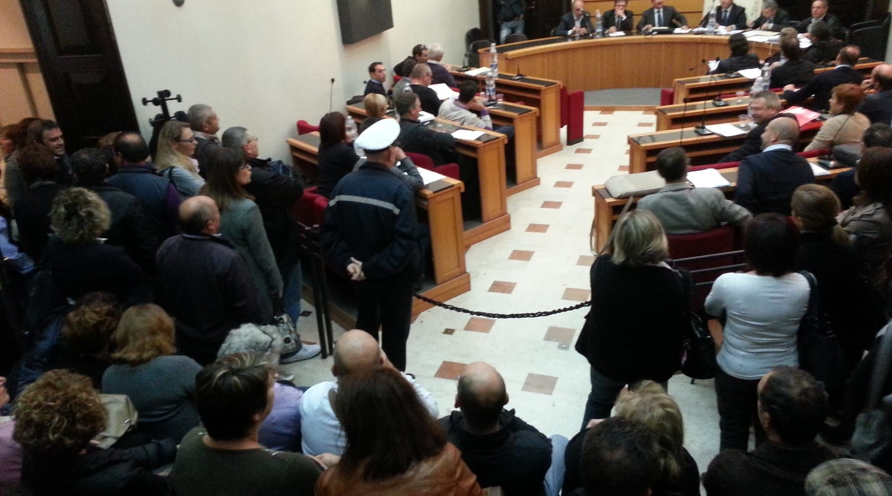 Alcamo: Consiglio, torna Sel e si rinforza Pd