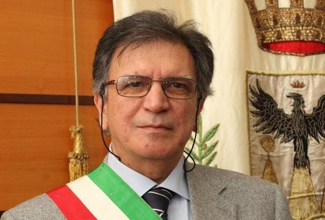 Alcamo: Sindaco, stoccate ai costi delle commissioni
