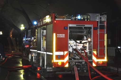 Alcamo, a fuoco trattore: ipotesi del dolo la più accreditata