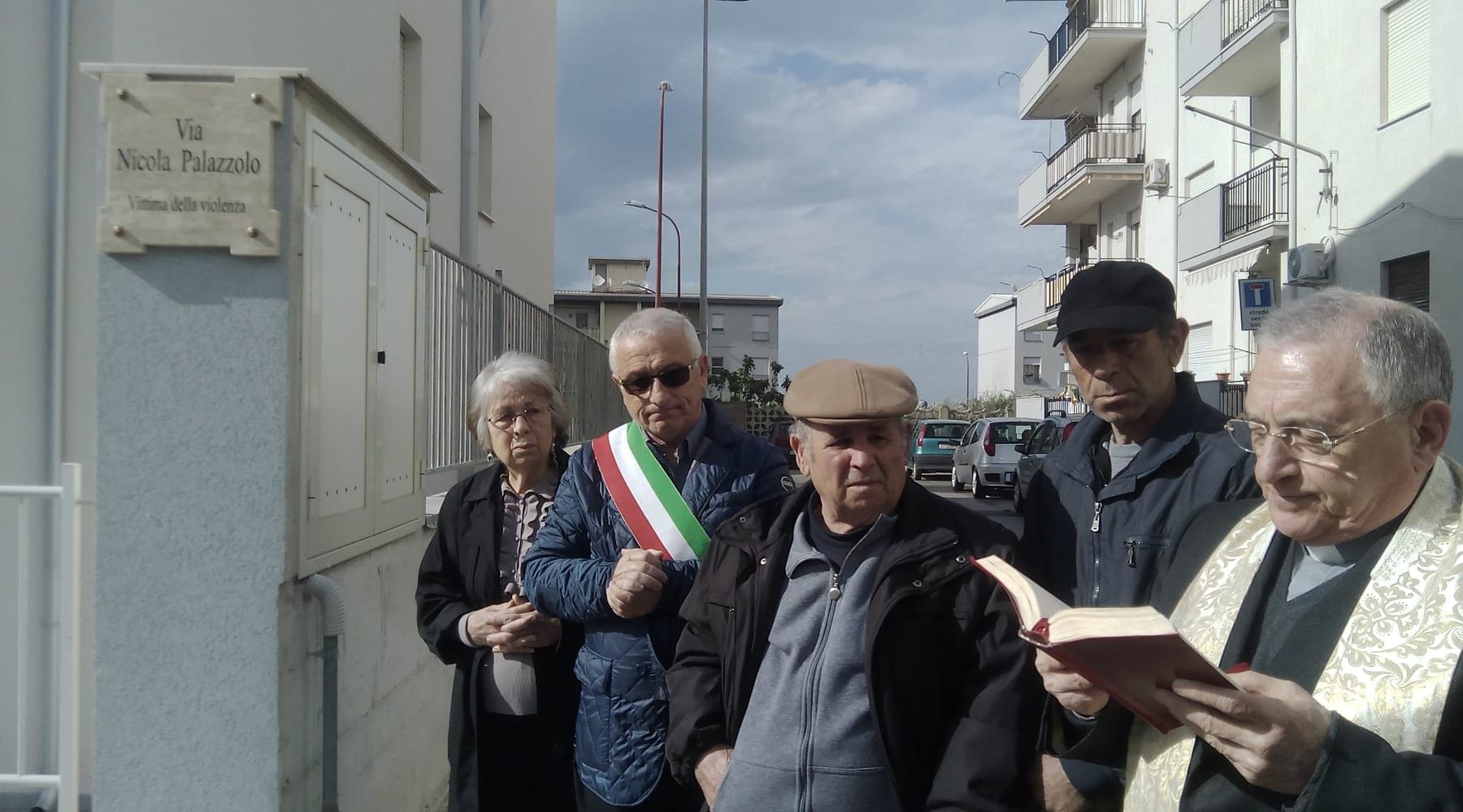 C/mare del Golfo, intitolata via a Nicola Palazzolo