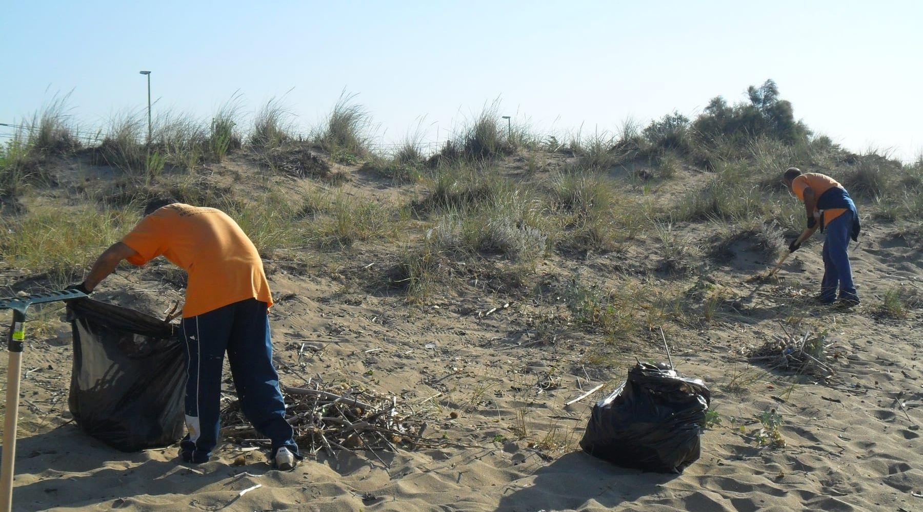 Castellammare del Golfo-Spiagge pulite, servizio agli indigenti