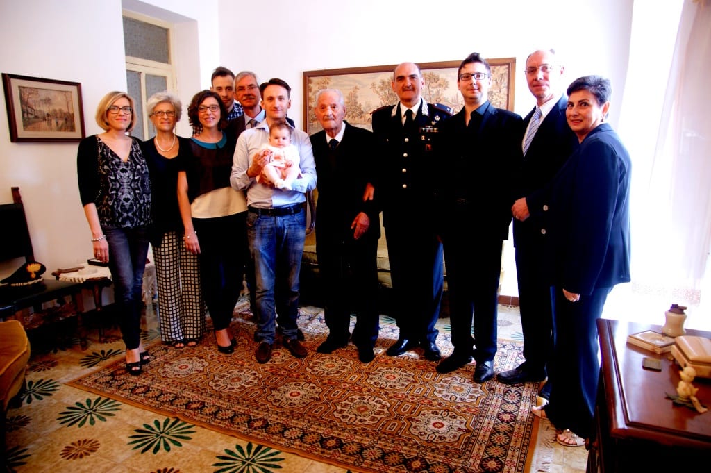 Appuntato dei Carabinieri compie 100 anni.