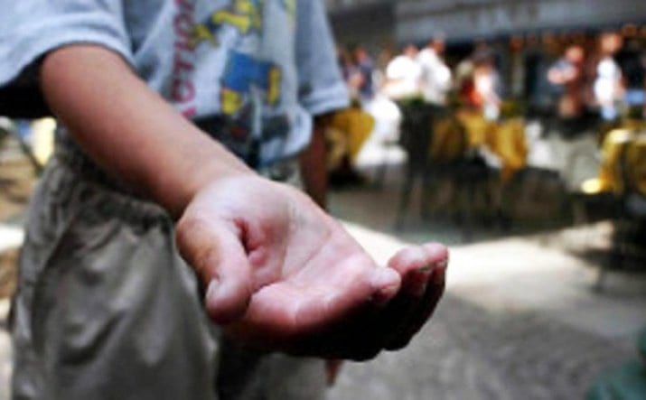 C/mare del Golfo, raccolta firme per ddl contro povertà assoluta