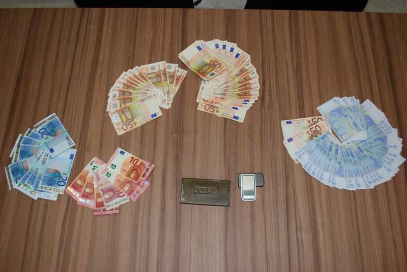 Mazara del Vallo, spaccio di hashish: due arresti