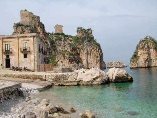 Castellammare del Golfo-Accesso libero all’ex Tonnara, arriva l’ordinanza