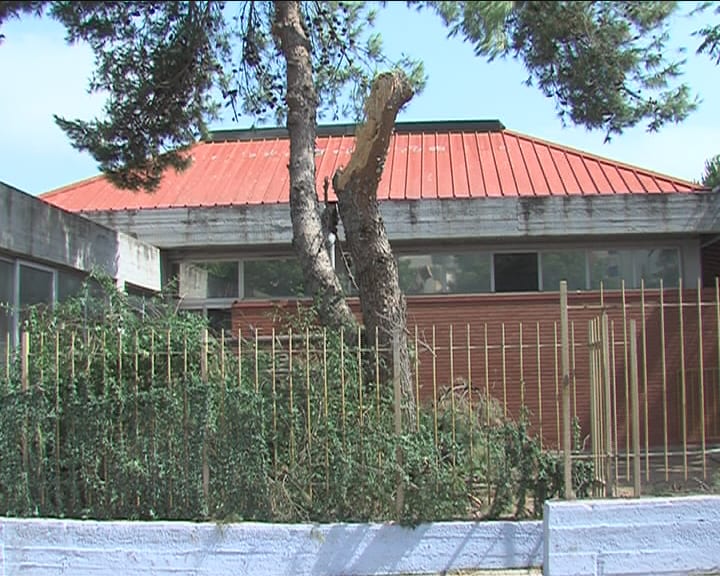 Alcamo-Scuola “Aporti”, alta tensione con il Comune