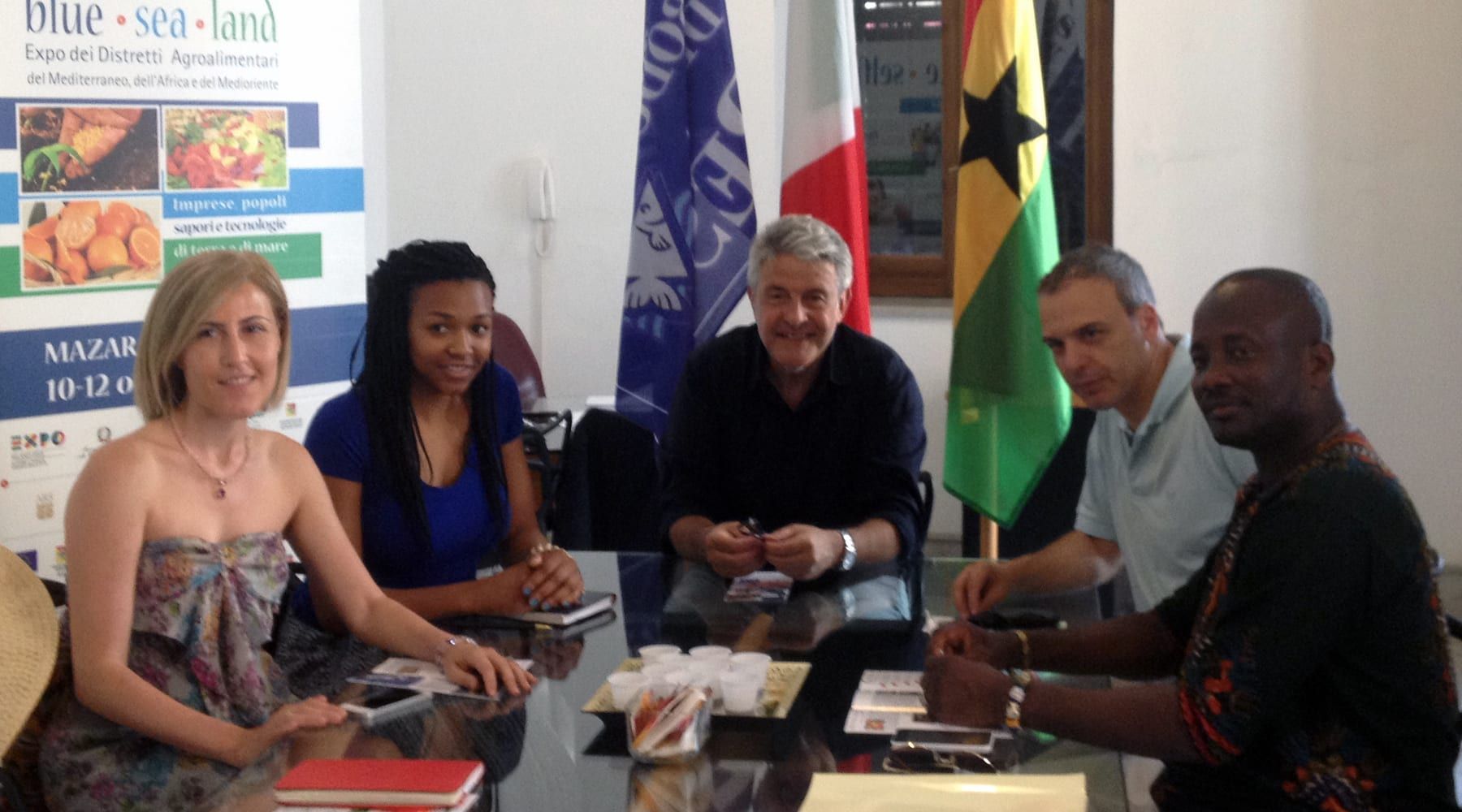 Mazara del Vallo, fashion designer ghanese in visita