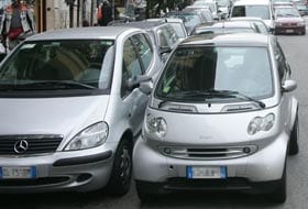 Alcamo, traffico in tilt e quotidiane illegalità