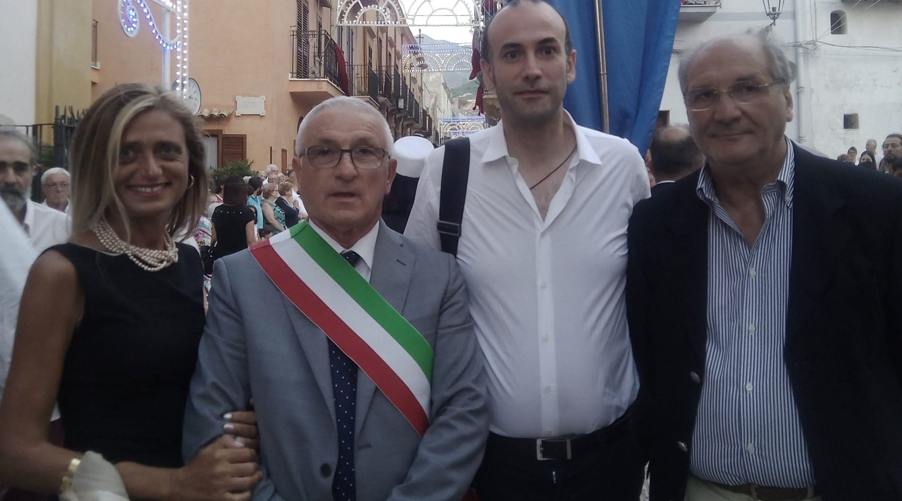 Castellammare del Golfo-Assegnate deleghe alla giunta, restano 3 assessori