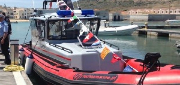 Favignana, l'idroambulanza salva 80enne brachicardico